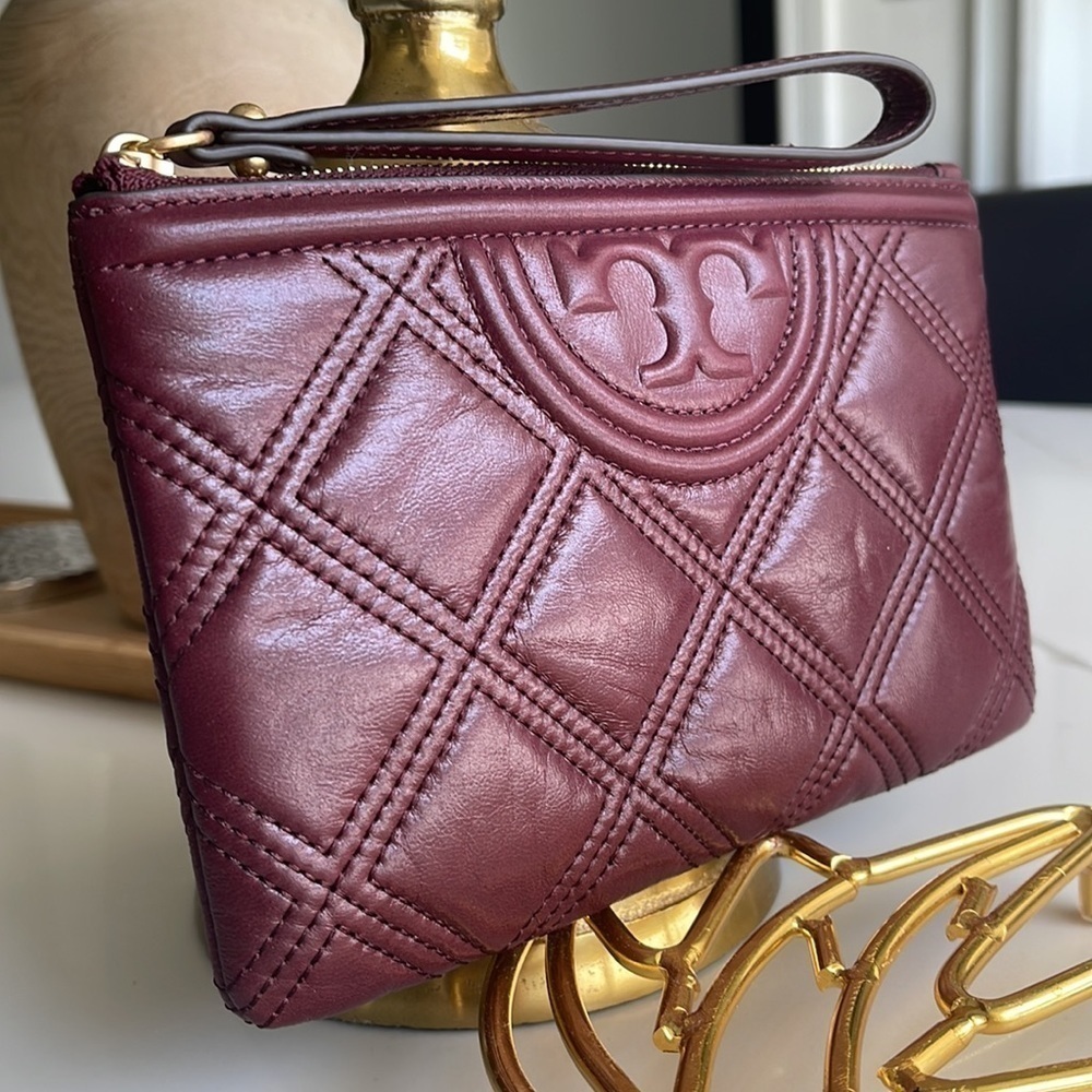 Tory Burch Fleming soft wrestle - Picture 3 of 7